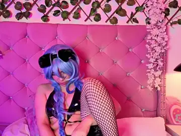 Kira-Yuzu  live sex cam