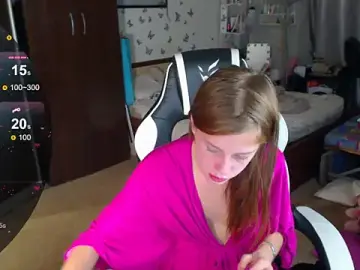 Kira_honeyy  live sex cam