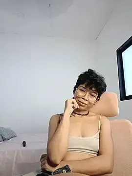 Putaku_San  live sex cam