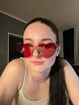 Snowhiite  live sex cam