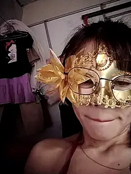 Yang5550  live sex cam
