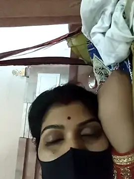 Hot_bhabi_desi  live sex cam