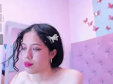 Kaira_luxury  live sex cam