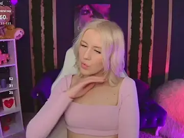 Selenatrend  live sex cam