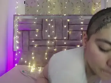 Valen_luxx  live sex cam