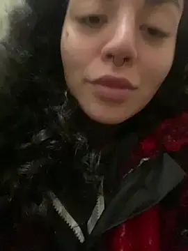 XamanicaSafa  live sex cam