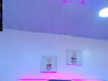 Candy_lux_  live sex cam