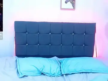 Candy_lux_  live sex cam