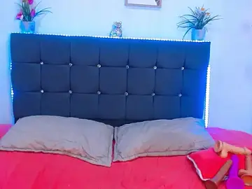 Candy_lux_  live sex cam