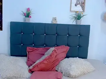 Candy_lux_  live sex cam