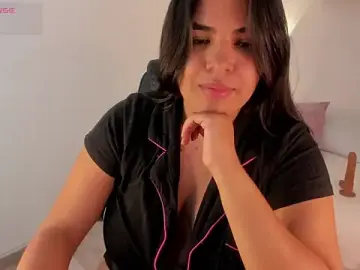 Daniela_crozee_  live sex cam