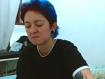 Tomboyblue  live sex cam