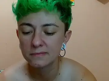 Tomboyblue  live sex cam