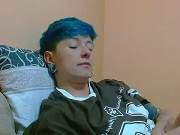 Tomboyblue  live sex cam
