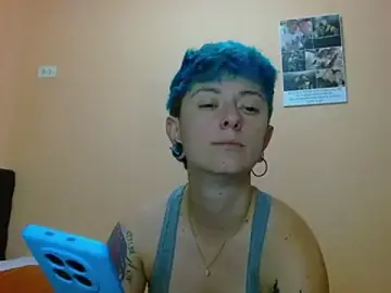 Tomboyblue  live sex cam