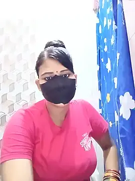 Varnika  live sex cam