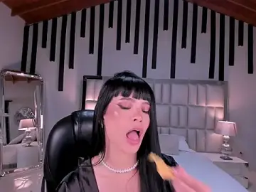 AgathaKondo_  live sex cam