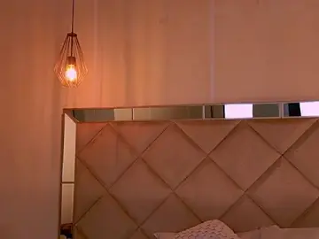 AgathaKondo_  live sex cam