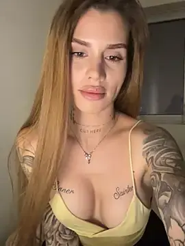 EmiliaCatalina  live sex cam