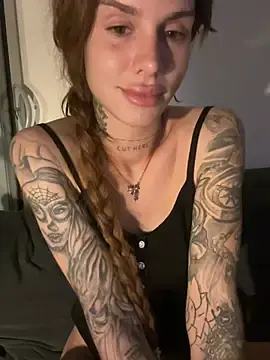 EmiliaCatalina  live sex cam