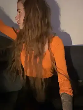 EmiliaCatalina  live sex cam