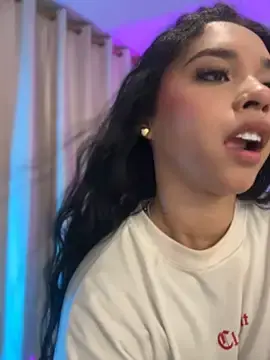 KiaraVixenn  live sex cam