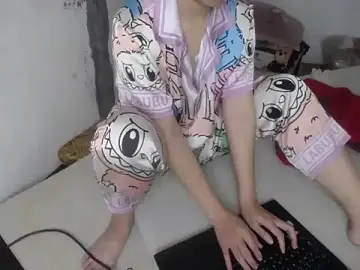 Risima2412  live sex cam