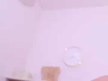 Runarunapi  live sex cam