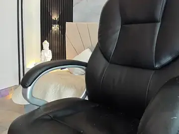 Selene-Diior  live sex cam