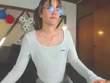 ZoeDear_  live sex cam