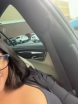 Bluee_sky  live sex cam