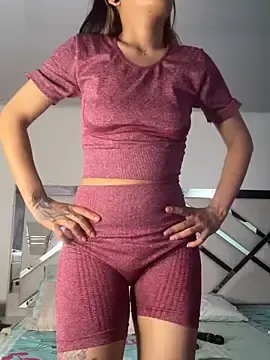 Maybelline69  live sex cam