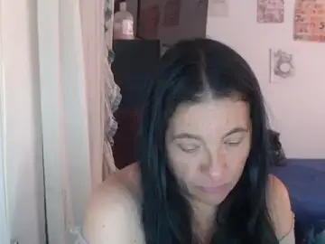 Stefilove10  live sex cam