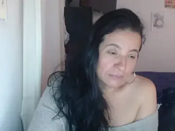 Stefilove10  live sex cam