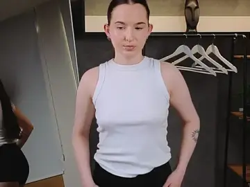 AdeleMoonlight  live sex cam
