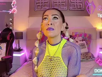 EvelinaGrey  live sex cam