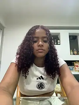Eylend_Lisboa  live sex cam