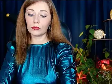 MissBeverlyMills  live sex cam