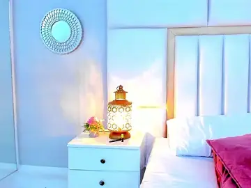 NahiaMendoza  live sex cam