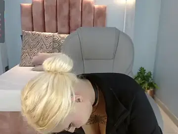 April_bunnyy  live sex cam