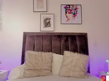 Helen_mooree  live sex cam