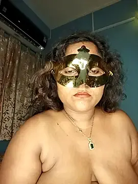 Hevensex143  live sex cam