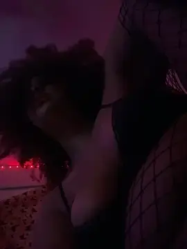 Nintendhoe  live sex cam