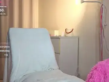 Slyshypie  live sex cam