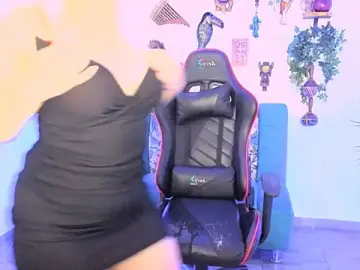 Stellawatts  live sex cam