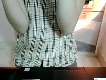 -Lylyn-  live sex cam