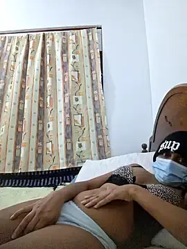 DubaiBitch03  live sex cam