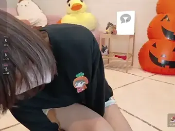 SUZU_  live sex cam