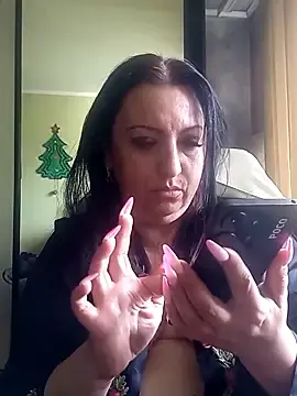 Veronica-Celie  live sex cam