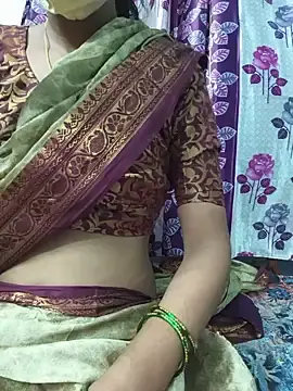 Cuteminaa  live sex cam